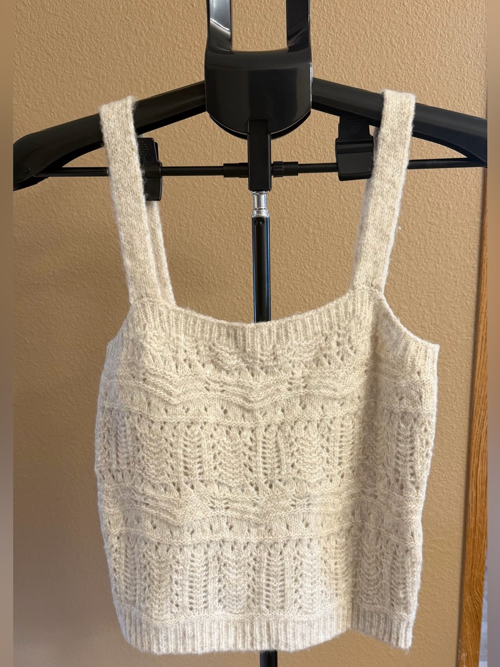Heartloom Crocheted Off White Cable Knit Cropped Tank | Coastal Cowgirl | S